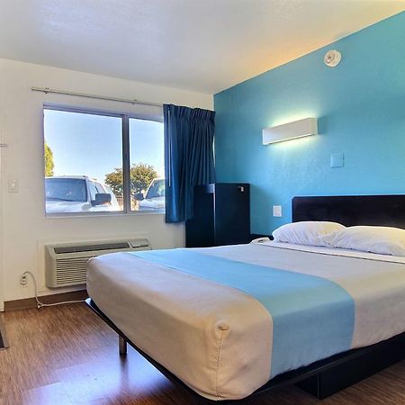 Motel 6-Carlsbad, Nm Εξωτερικό φωτογραφία