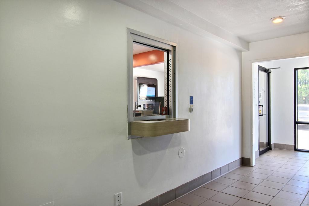 Motel 6-Carlsbad, Nm Εξωτερικό φωτογραφία